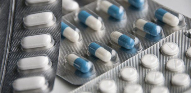 5 ideias de títulos:
1. Cetoprofeno: Guia Completo de Uso e Precauções
2. Entenda os Riscos e Benefícios do Cetoprofeno
3. Cetoprofeno na Gravidez e Amamentação: O Que Saber?
4. Como Tomar Cetoprofeno Corretamente para Alívio da Dor
5. Cetoprofeno e Seus Efeitos no Coração e Rins: Um Alerta