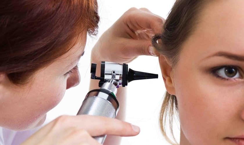 5 Dicas Caseiras para Desentupir o Ouvido
Como Aliviar a Dor de Ouvido Causada por Pressão
O Que Fazer Quando Entra Água no Ouvido
Remédios Naturais para Acúmulo de Cera no Ouvido
Quando Procurar um Médico para Problemas de Ouvido