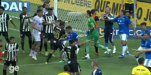 1. Análise Completa: Desempenho do Cruzeiro Masculino no Brasileirão
2. Foco no Feminino: Próximos Jogos e Expectativas do Cruzeiro
3. Cruzeiro x Fluminense: Prévia do Confronto Feminino
4. Onde Assistir: Transmissão do Jogo do Cruzeiro Feminino
5. Estatísticas Detalhadas: Cruzeiro em Números no Campeonato Brasileiro