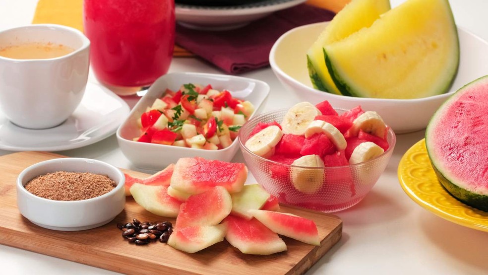 Evite melancias aguadas: Dicas de formato e textura