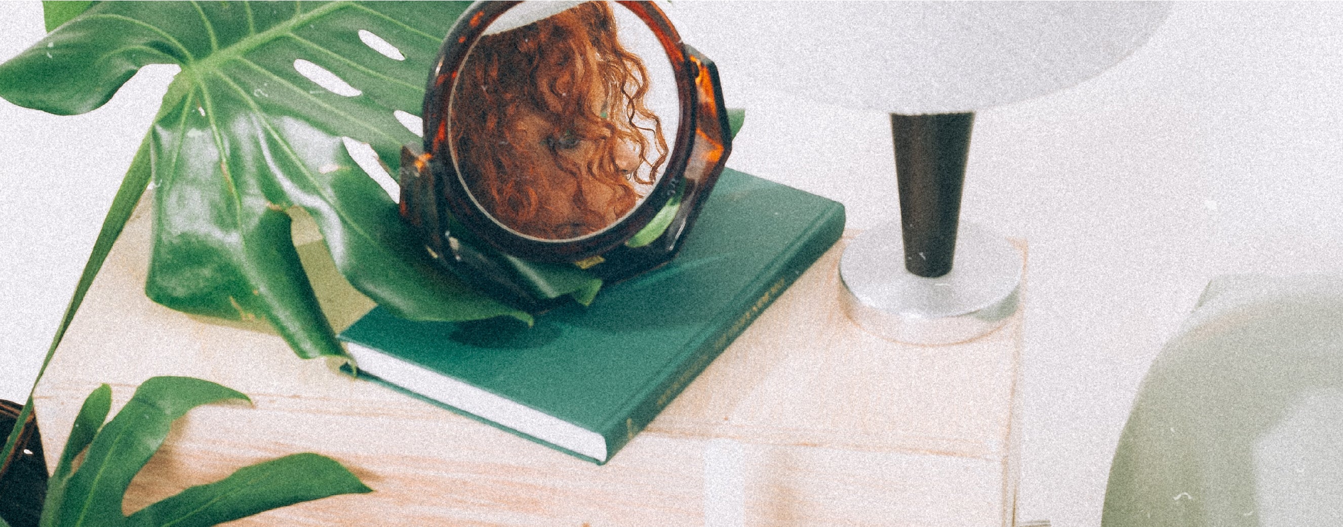 SOP e Tireoide
3. Medicamentos para Induzir a Menstruação: Quando e Como Usar
4. Chás Populares para Aliviar Sintomas Menstruais: Eficácia e Cuidados
5. A Importância do Teste de Gravidez e da Consulta Médica em Casos de Atraso