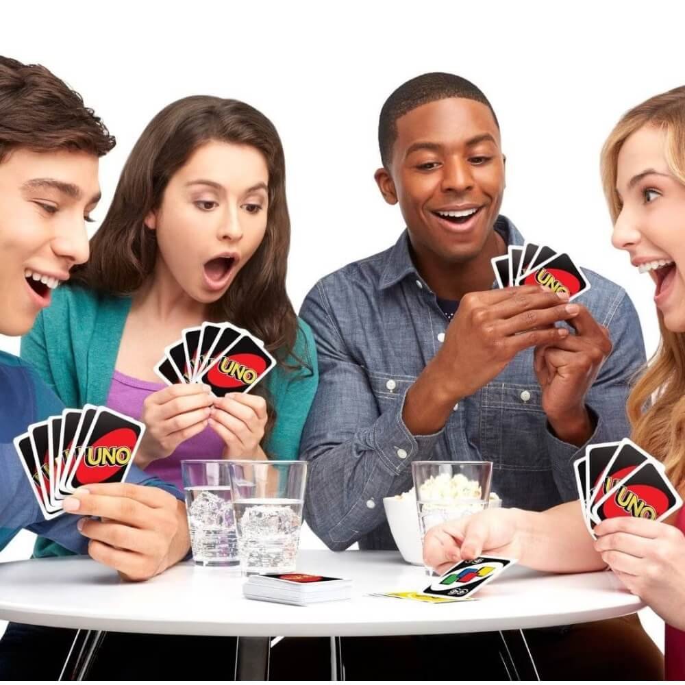 1. Guia Completo: Como Jogar Uno do Zero
2. Desvendando as Cartas Especiais do Uno: Estratégias e Usos
3. Uno Online vs. Físico: Onde Jogar e Qual a Melhor Opção?
4. Regras Avançadas de Uno: Empilhamento e Variações
5. A História e as Versões Temáticas do Jogo Uno