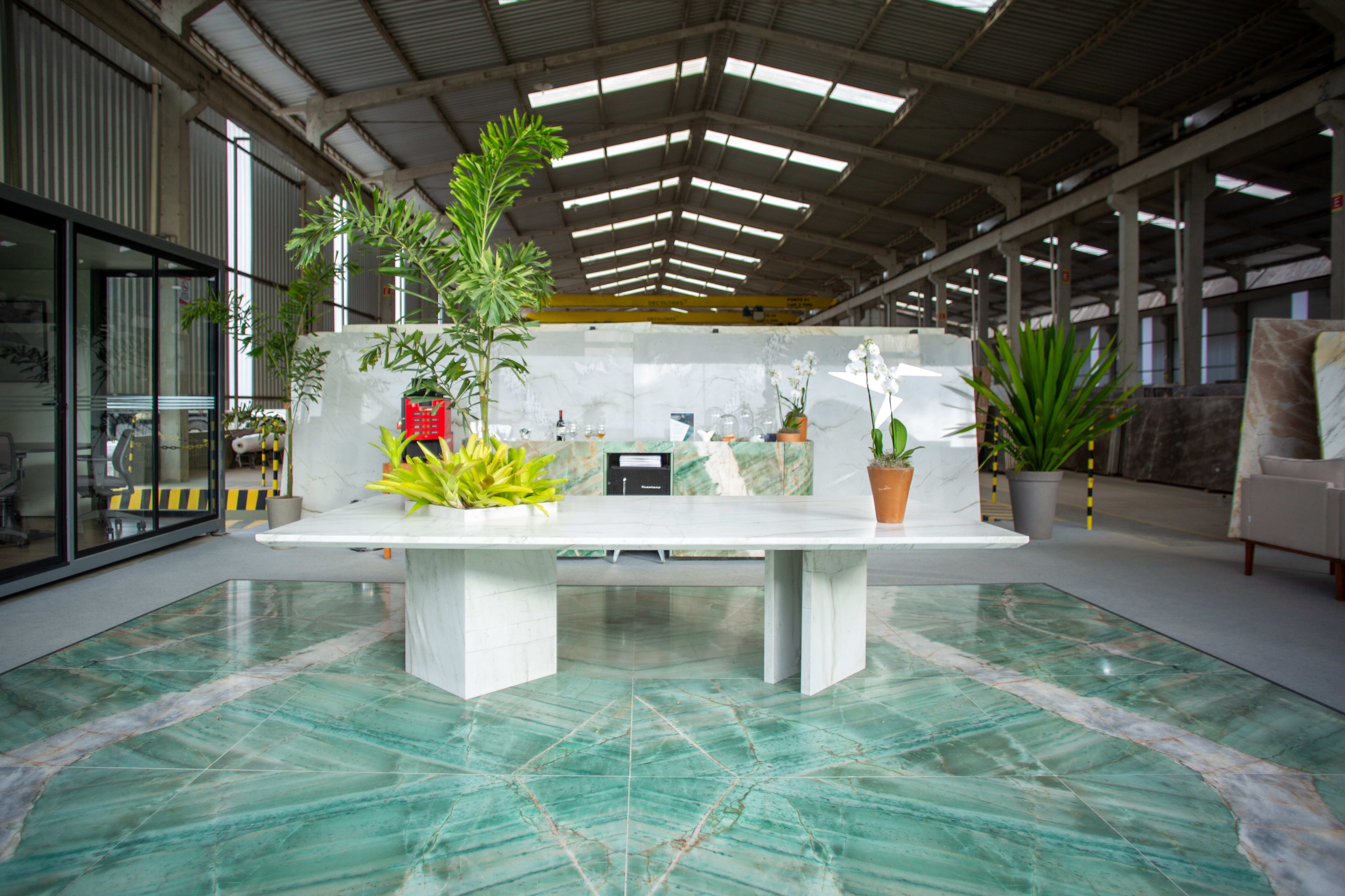 Técnicas de limpeza para vidros espelhados