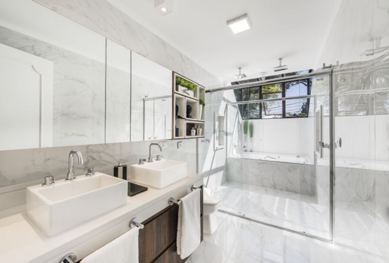 Produtos caseiros para deixar seus vidros impecáveis