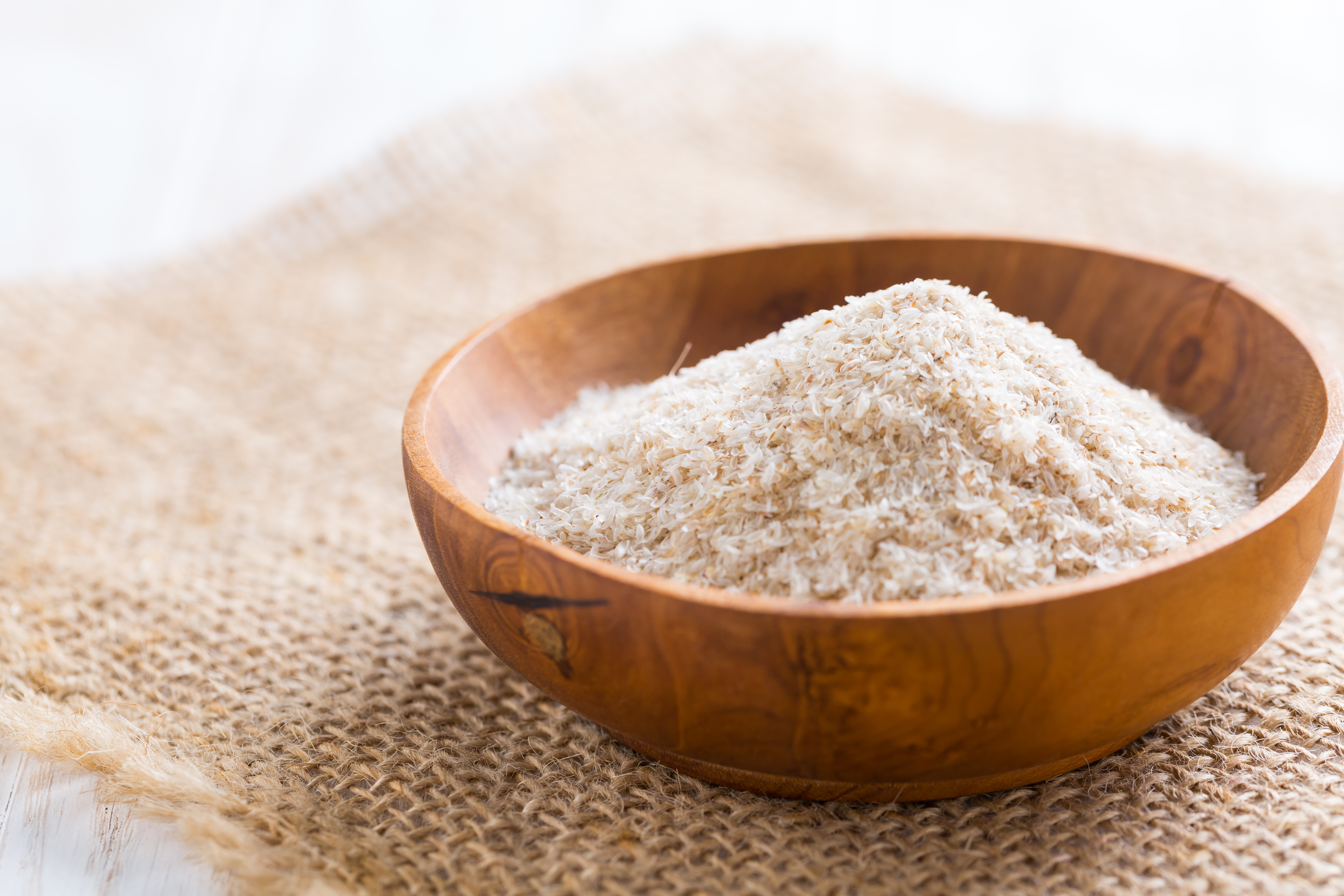5 ideias de títulos:
1. Psyllium: Guia Completo de Uso e Benefícios
2. Como Usar Psyllium para Emagrecer de Forma Saudável
3. Psyllium e Intestino: A Dupla Perfeita para sua Saúde Digestiva
4. Os Cuidados Essenciais ao Consumir Psyllium
5. Psyllium na Dieta: Receitas e Dicas de Inclusão