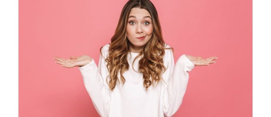 tem saber se está grávida apertando a barriga