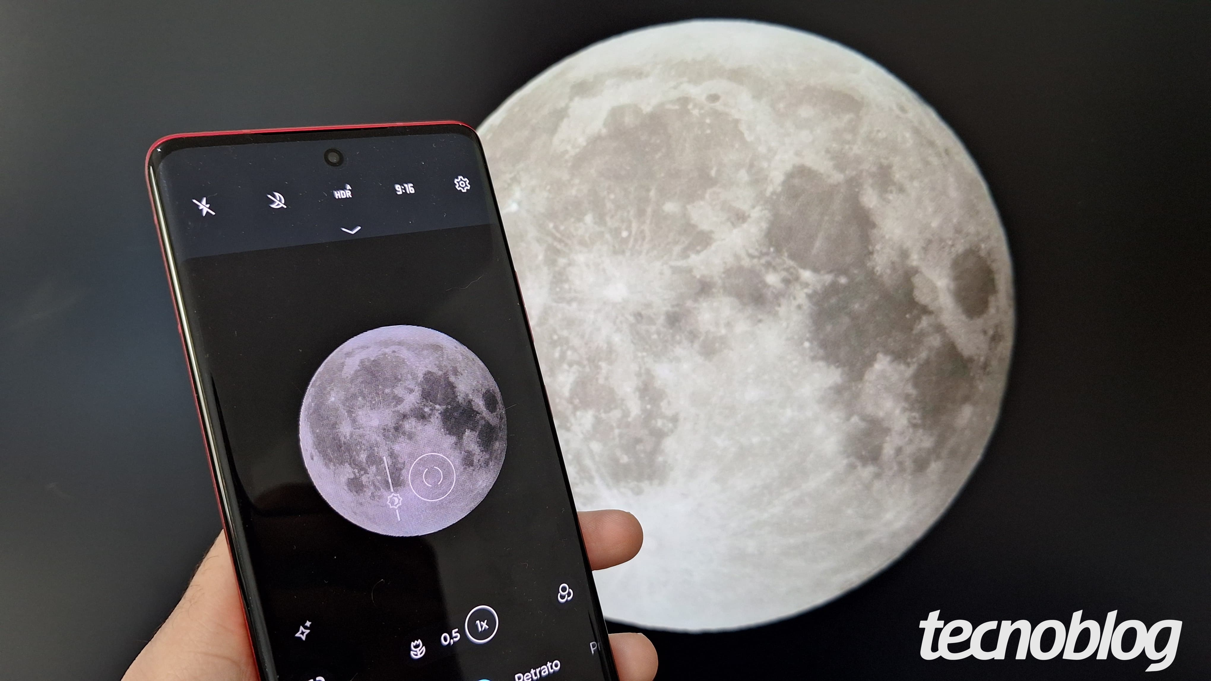 5 ideias de títulos:
1. Domine a Fotografia Lunar: Guia Completo para Celular e Câmera
2. Segredos Revelados: Como Capturar a Lua com Detalhes Incríveis
3. Fotografe a Lua como um Profissional: Dicas Essenciais de Configuração
4. Do Smartphone à DSLR: Ajustes Ideais para Fotos Espetaculares da Lua
5. Evite o Borrão Branco: O Guia Definitivo para Fotos da Lua Perfeitas