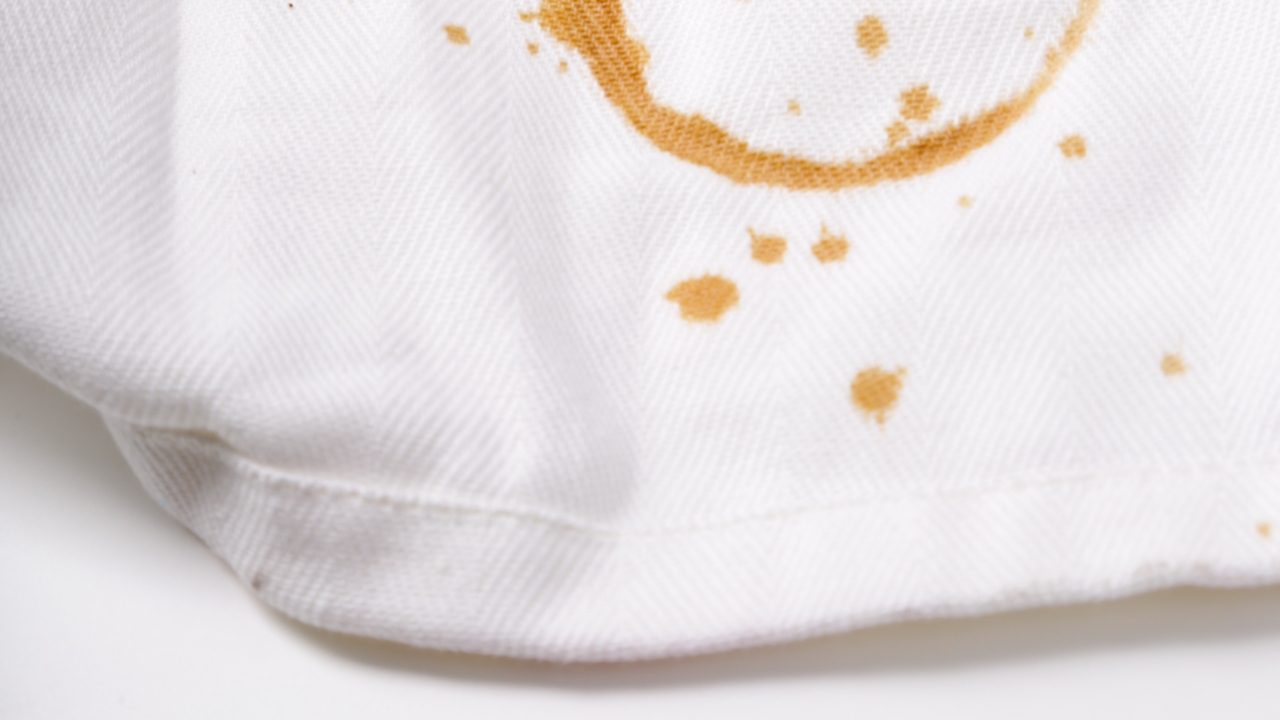 tirar mancha de roupa branca