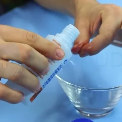 tirar super bonder do dedo